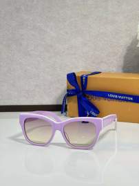 Picture of Louis Vuitton Sunglasses _SKUfw77895113fw